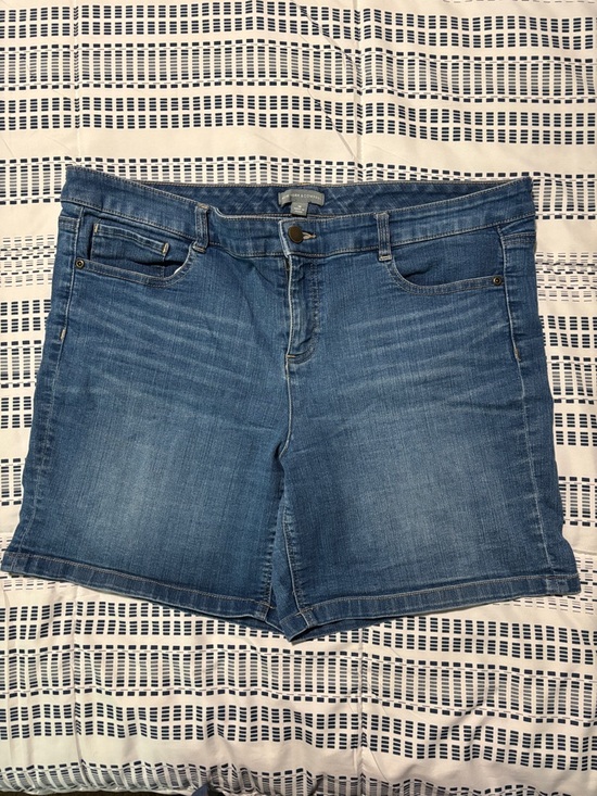 New York & Company Pants - New York& Company Denim Blue Jean Shorts size 16